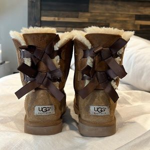 Chestnut Ugg boots